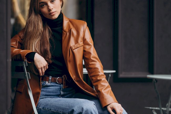 Why Real Leather Blazers Are Making a Comeback in Men’s Fashion
