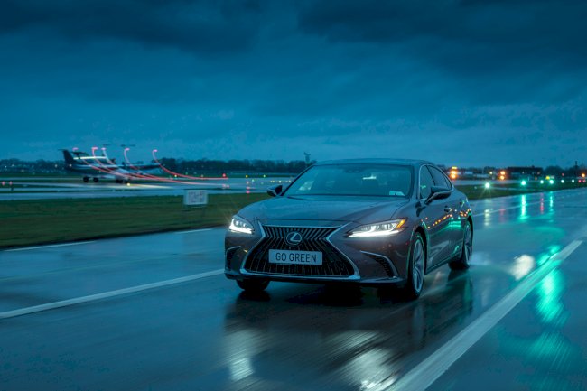 Skip the Chaos: The Easiest Way to Get a Taxi to Heathrow Without the Stress