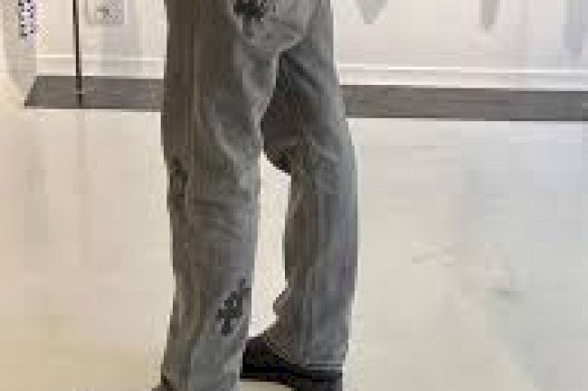 How to Style Streetwear Jeans in the USA Daily Life