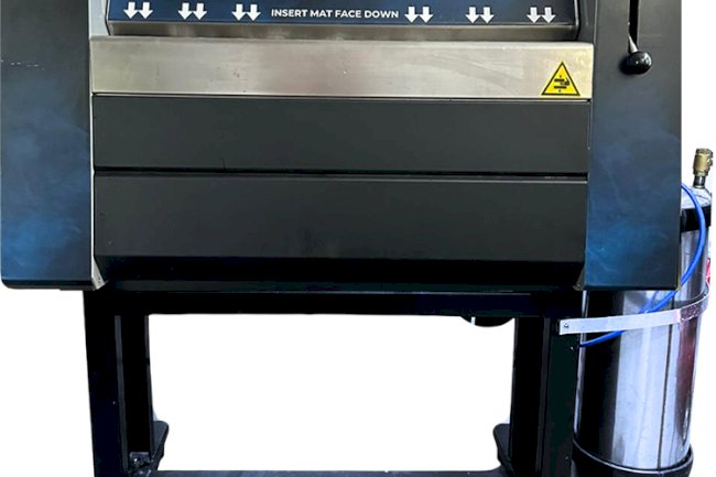 Efficient Car Interior Cleaning: Car Floor Mats Washing Machine & Carpet Cleaner Machines