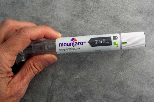 What Is the Ideal Age to Start Mounjaro Injection?