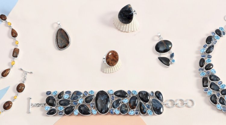 Pietersite Jewelry: Everything You Need To Know About The Tempest Stone