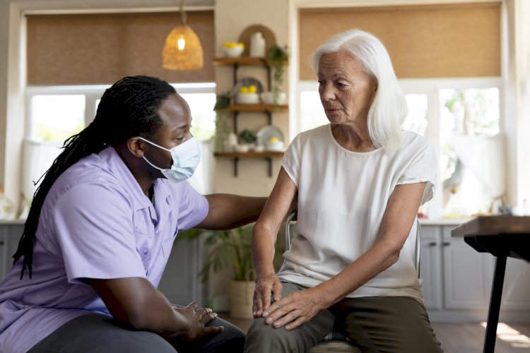 Choosing Peace of Mind: The Benefits of Having Professional Care in Familiar Surroundings