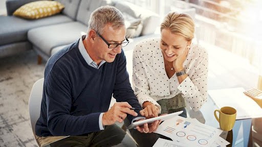 The Impact of Financial Planning Services on Business Growth in the UAE