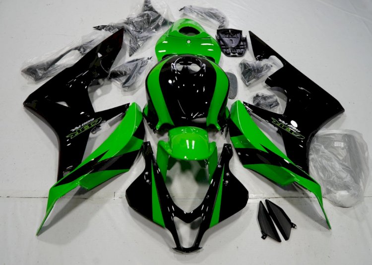 Understanding Motorcycle Body Parts: A Guide to Structure and Style